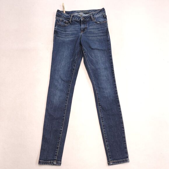 Old Navy Mid Rise Casual Medium Wash Button Zip Jeans Womens Size 2 Blue - Picture 2 of 8